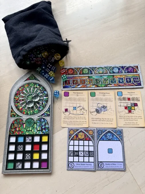 How to Play Sagrada - Family Dice Games